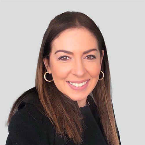 Karin Işıkçı Karin Işıkçı