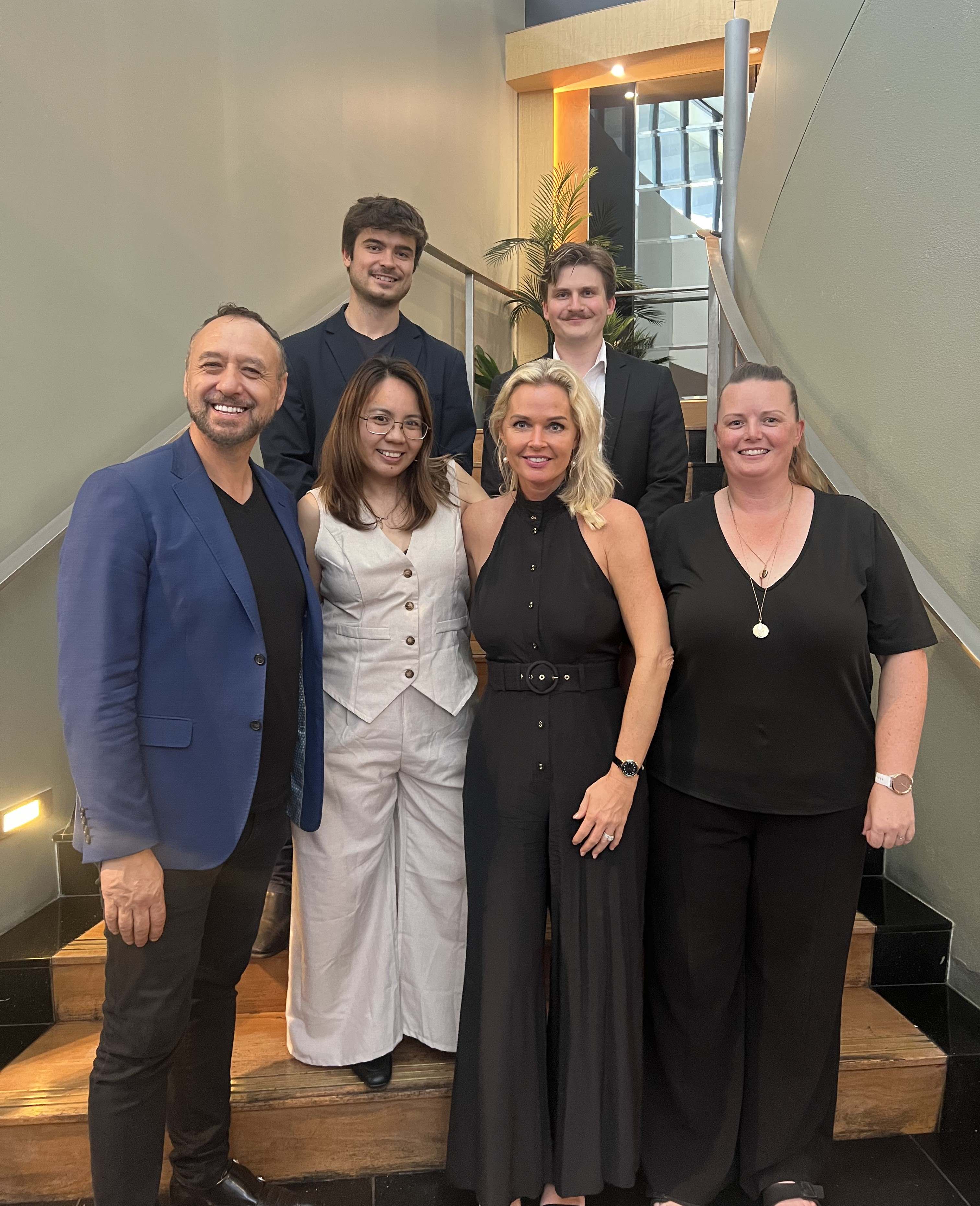 locationImg locationImg